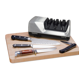 Chef'sChoice Professional Electric Knife Sharpeners AngleSelect for 15- and 20-Degree Straight-Edge and Serrated Knives with Diamond Abrasives & Precision Angle Control, 2-Stage, Metallic