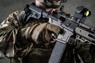 Mechanix Wear Specialty Vent Tactical Gloves - Ventilated Precision Fit High-Dexterity Field Work Gloves - Touchscreen Compatible & Machine Washable - Medium - Coyote Tan